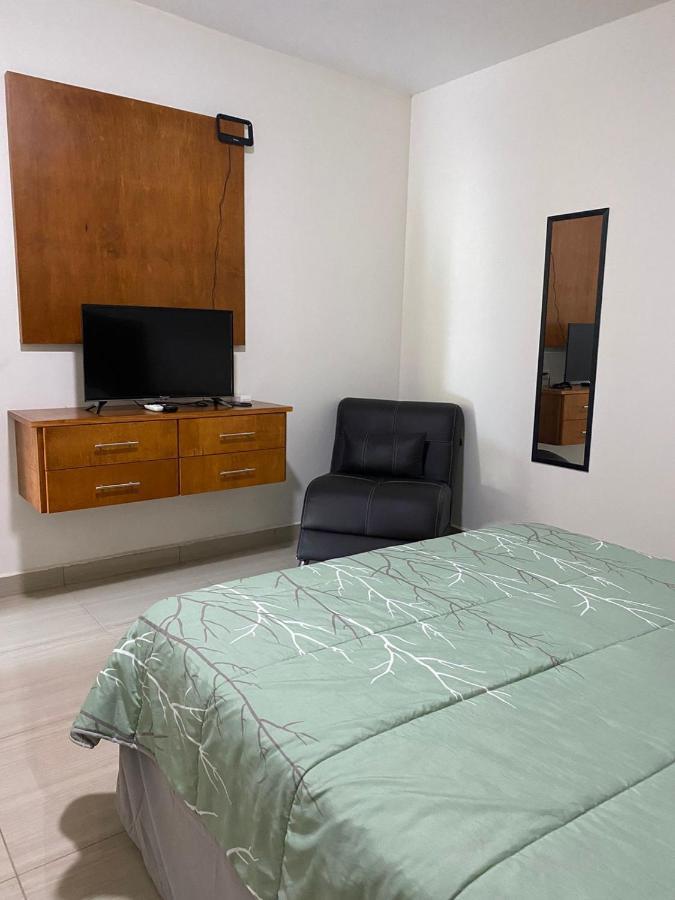 Cmg Suites Ciudad Acuna Exterior photo