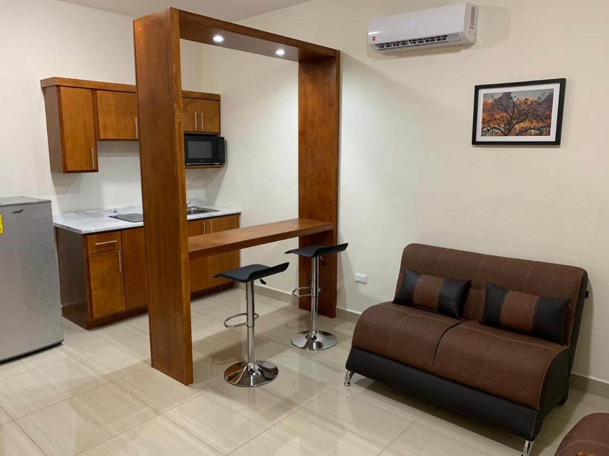 Cmg Suites Ciudad Acuna Exterior photo